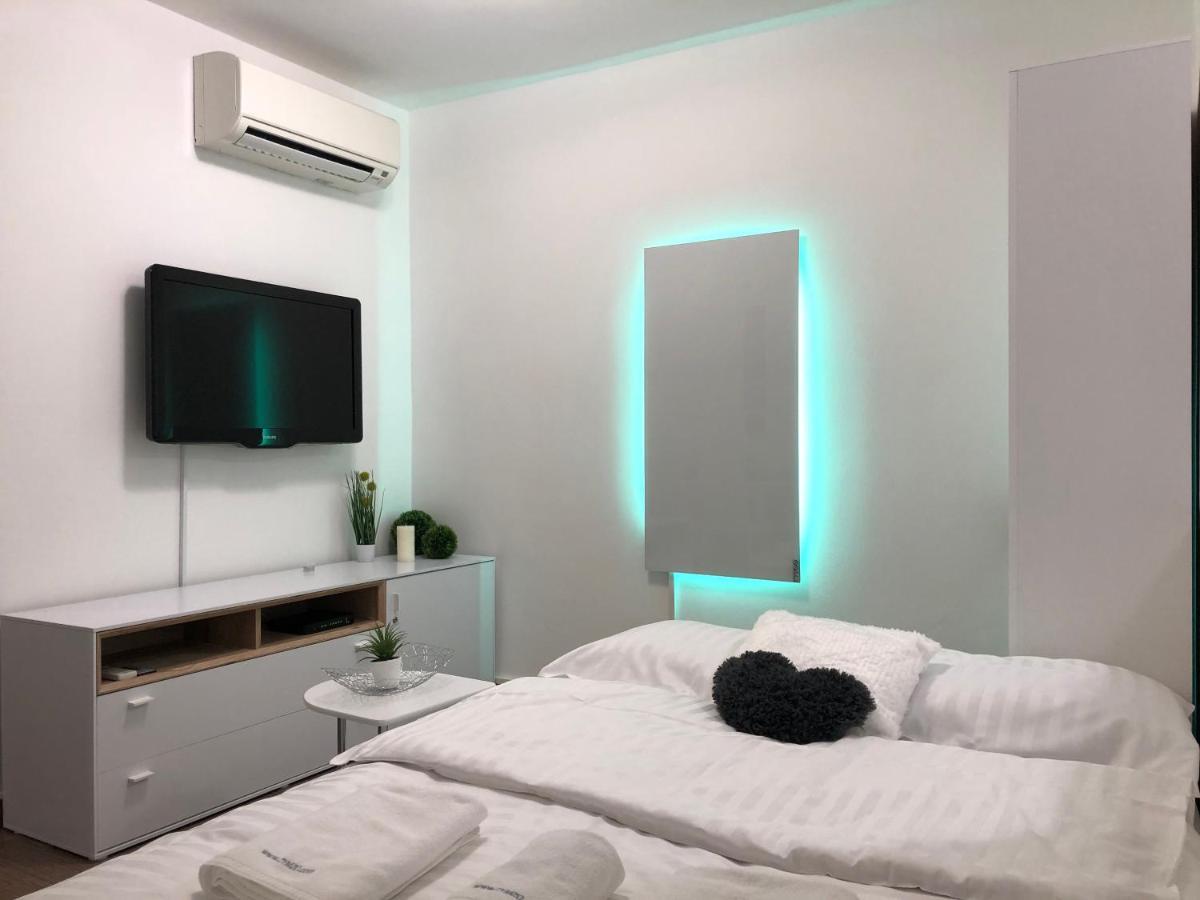 Апартаменты Modern Center Studio Under The Castle II Free Parking Любляна Экстерьер фото